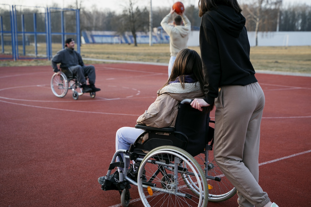 Ragazza con disabilità